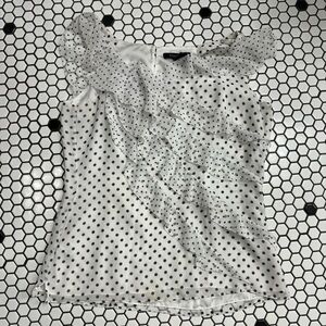 White House black market sleeveless top size 4